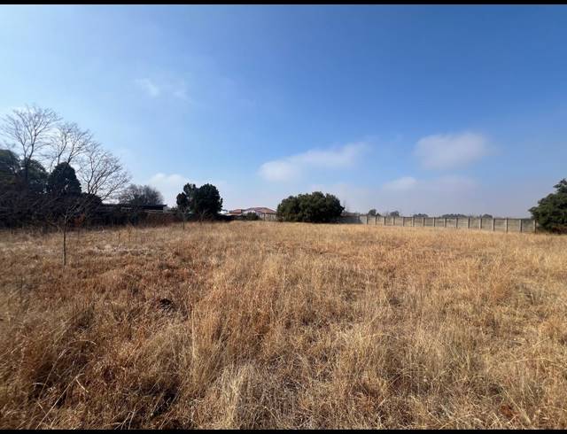 1,256M² VACANT LAND FOR SALE IN KOOKRUS